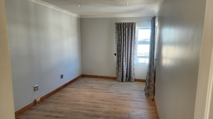 3 Bedroom Property for Sale in Dana Bay Western Cape